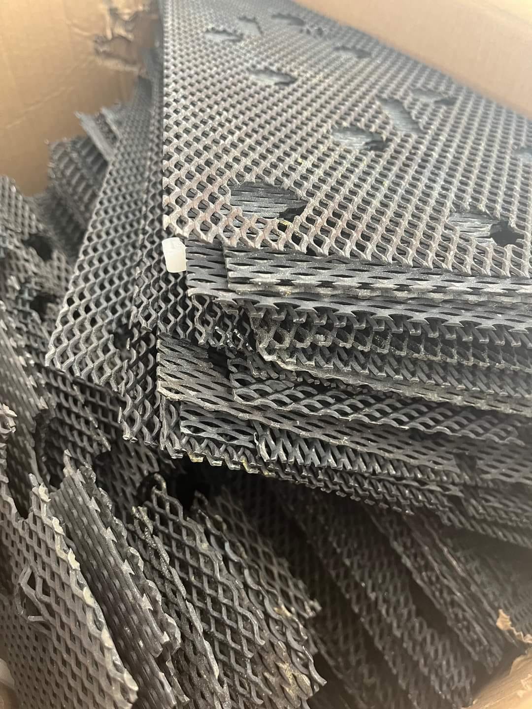 Black Titanium Mesh Scrap